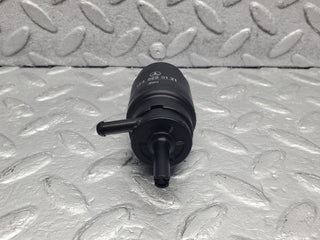W201 Baby Benz windscreen washer pump used OEM