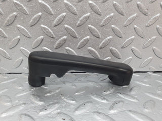 43998 Mercedes-Benz C123 230CE Coupe Crankcase Breather Pipe 1020942682