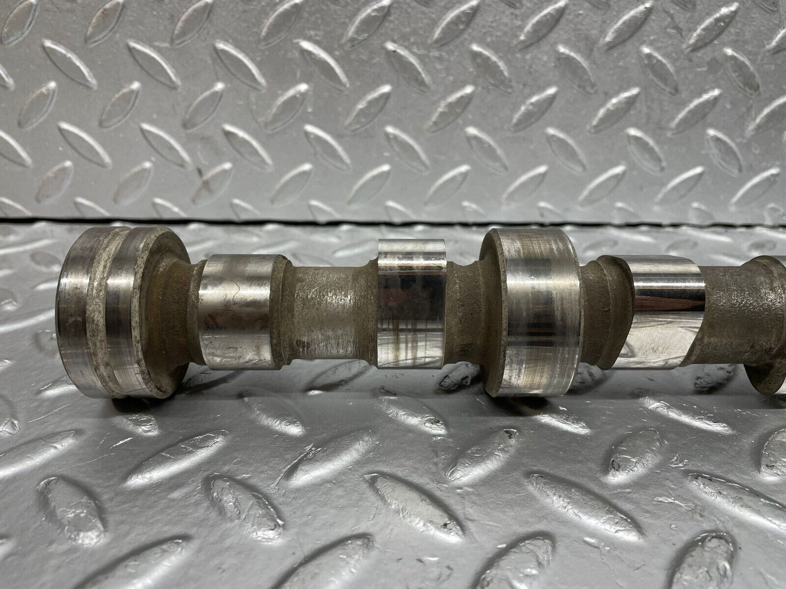 39951 Mercedes-Benz R107 350SL Camshaft Left Side