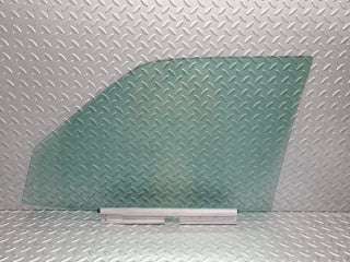 W124 Wagon front right door window glass used OEM