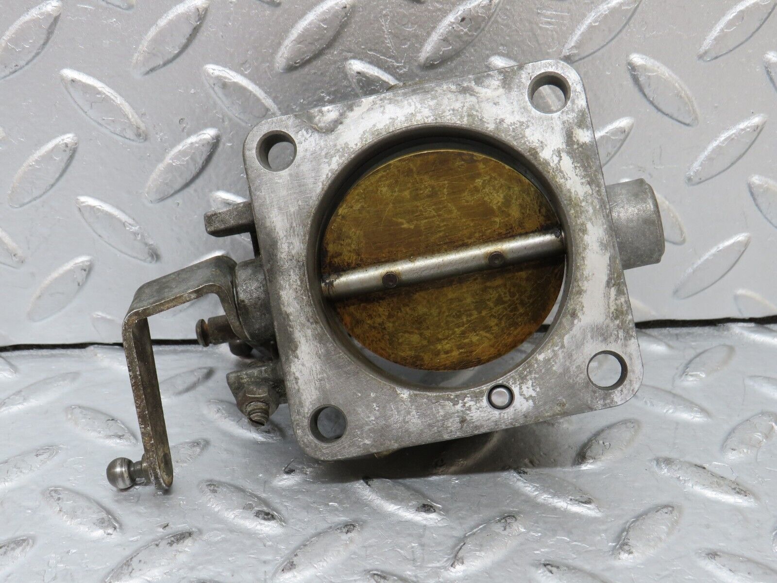 35431 Mercedes-Benz R107 280SL Throttle Body Valve 0011404153