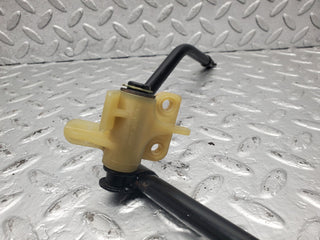 W124 Cabriolet accelerator pedal linkage used OEM