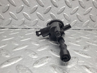 W124 Cabriolet trunk lock vacuum actuator used OEM