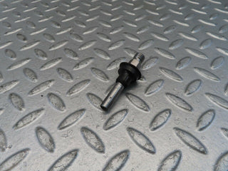 R107 SL fuel injector used OEM