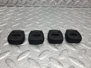W201 Baby Benz fuel pump fuel filter holder rubber used OEM