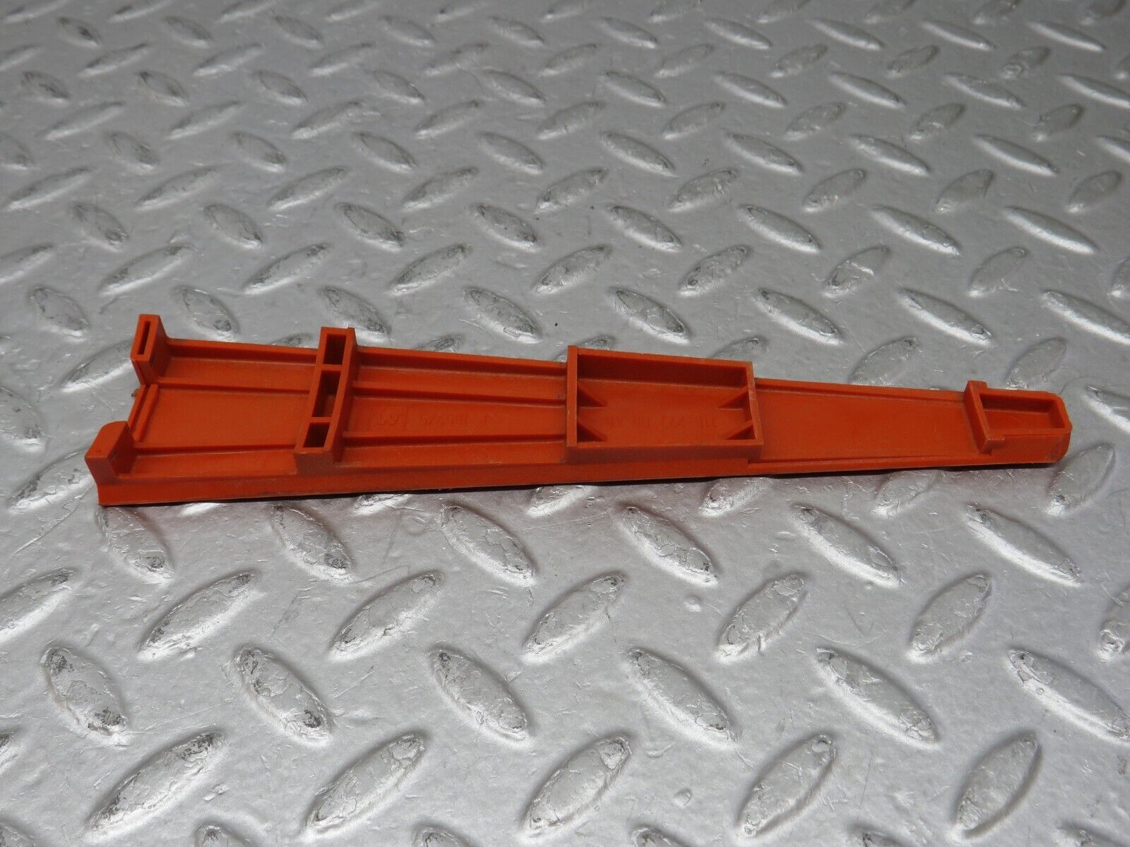 36422 Mercedes-Benz R107 450 Automatic Gearbox Support 722.002 1162770040