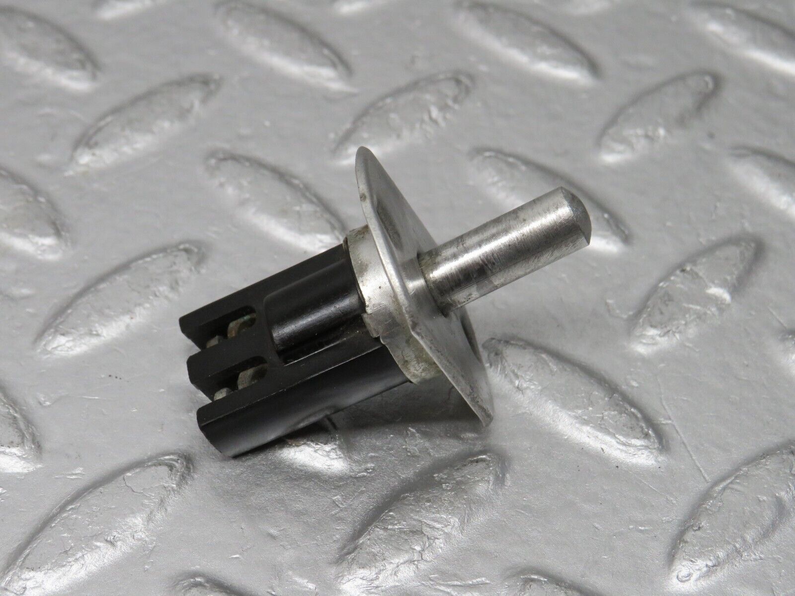 37528 Mercedes-Benz W109 300SEL Door Contact Switch