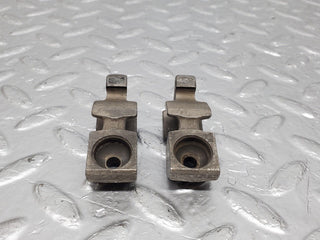 W123 valve rocker arm with retaining spring used OEM