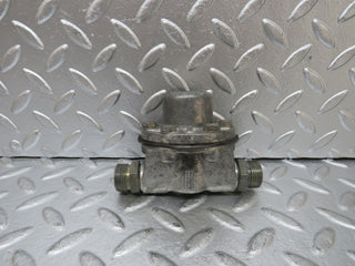 25095 Mercedes-Benz R107 C107 Oil Pressure Damper 1161870494