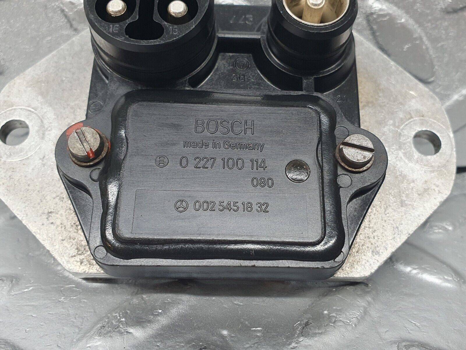 44061 Mercedes-Benz C123 230CE Coupe Ignition Control Unit Bosch 0025451832 0227100114