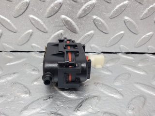 R129 SL heater box vacuum actuator used OEM