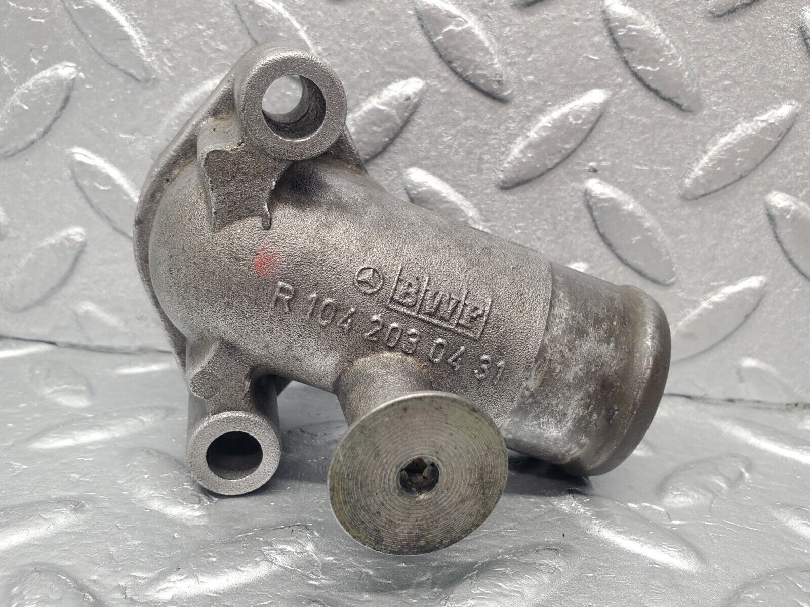 46179 Mercedes-Benz W124 280E Coolant Flange Pipe 1042030431