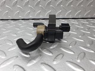 41820 Mercedes-Benz W202 C200 Fuel Regeneration Vacuum Valve 0004701693