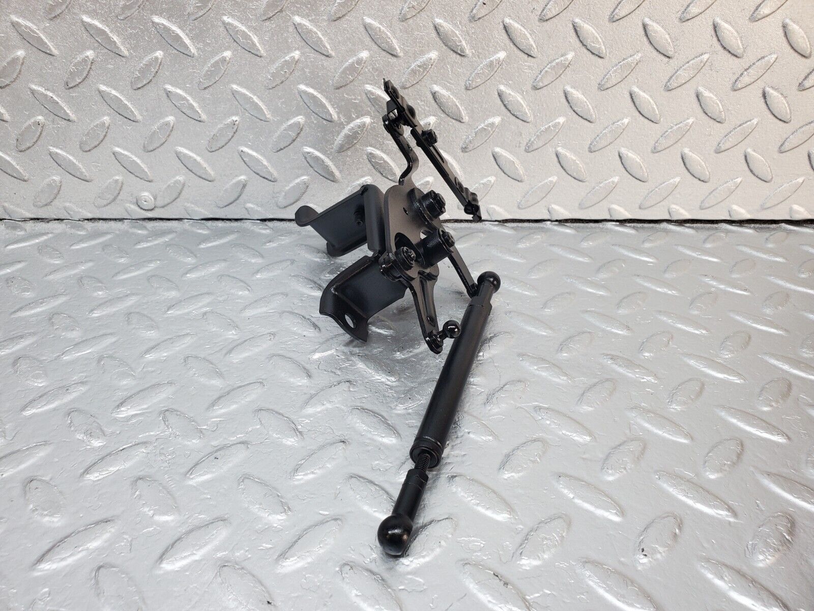 45935 Mercedes-Benz W126 420SE Throttle Linkage