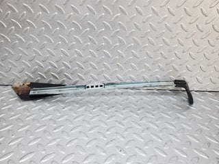44415 Mercedes-Benz W123 280E Front Left Seat Sliding Adjust Handle