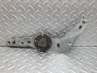 W108 front right seat hinge pair with rod used OEM