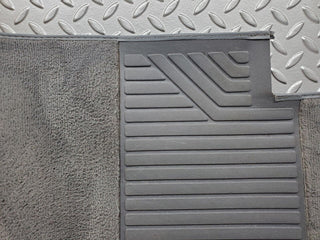 44739 Mercedes-Benz W124 220E Front Right Floor Carpet Grey 1246803840