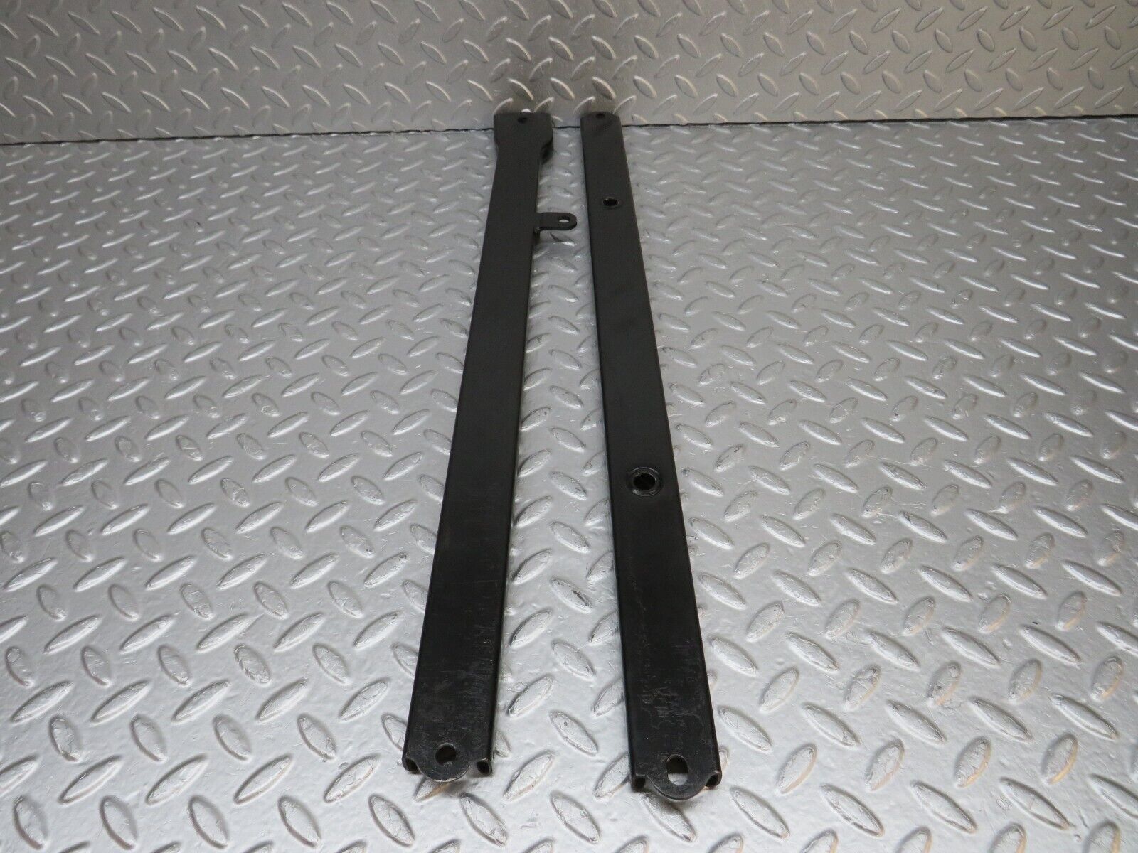 40182 Mercedes-Benz R107 350SL Front Left Seat Rail Pair