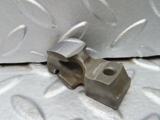 R107 SL valve rocker arm with retaining spring used OEM