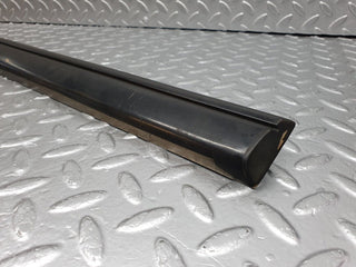 41683 Mercedes-Benz W124 200E Front Right Door Centre Moulding Trim