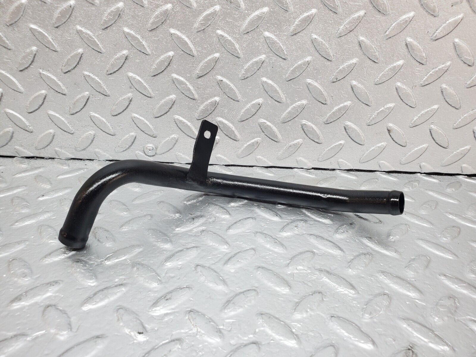 44820 Mercedes-Benz W124 220E Coolant Pipe