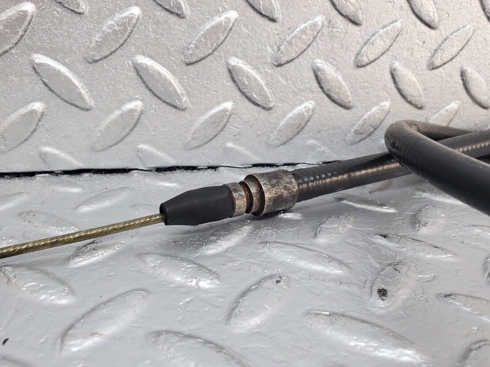 44420 Mercedes-Benz W123 280E Handbrake Cable