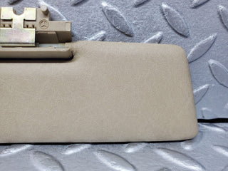 45593 Mercedes-Benz W126 420SE Middle Sun Visor Beige