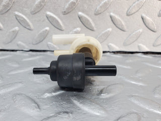45678 Mercedes-Benz W126 420SE Fuel Vapor Valve 2014710781