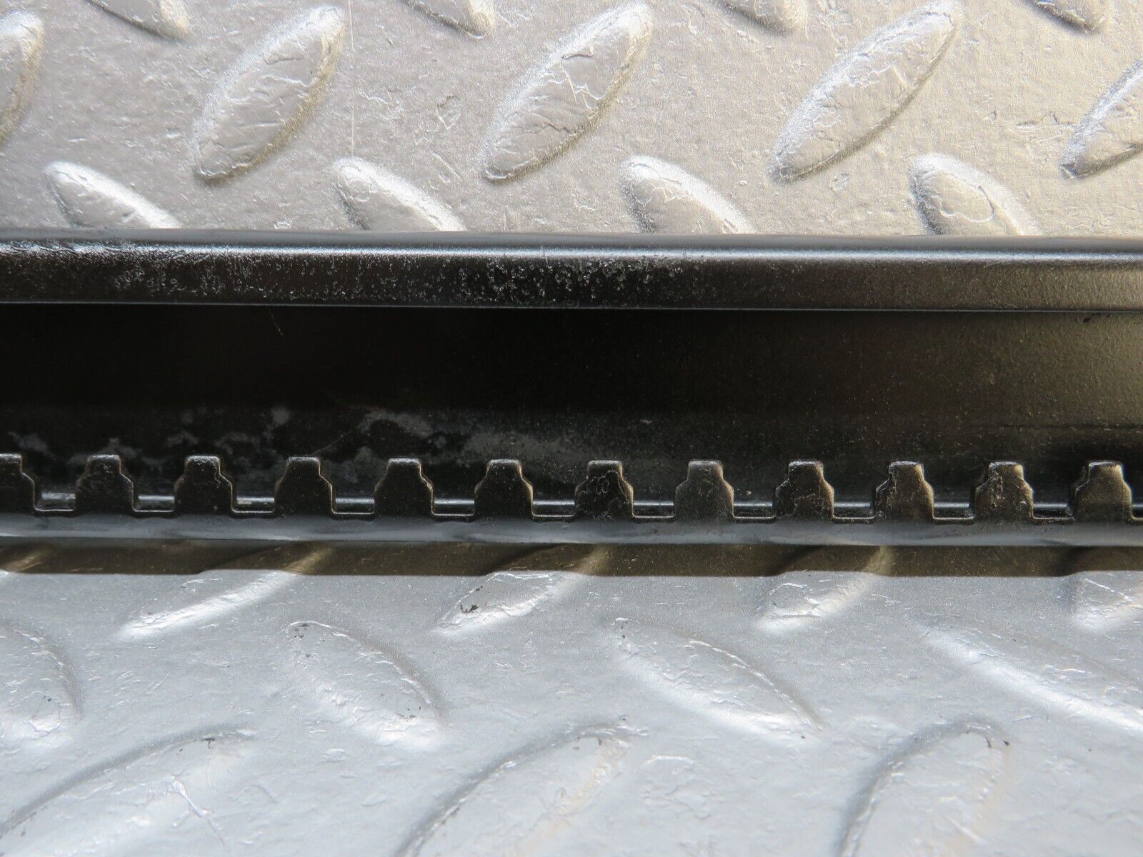 40183 Mercedes-Benz R107 350SL Front Right Seat Rail Pair