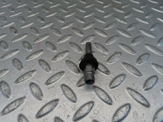 11034 Mercedes-Benz R107 W116 Fuel Injector Bosch 0437502010