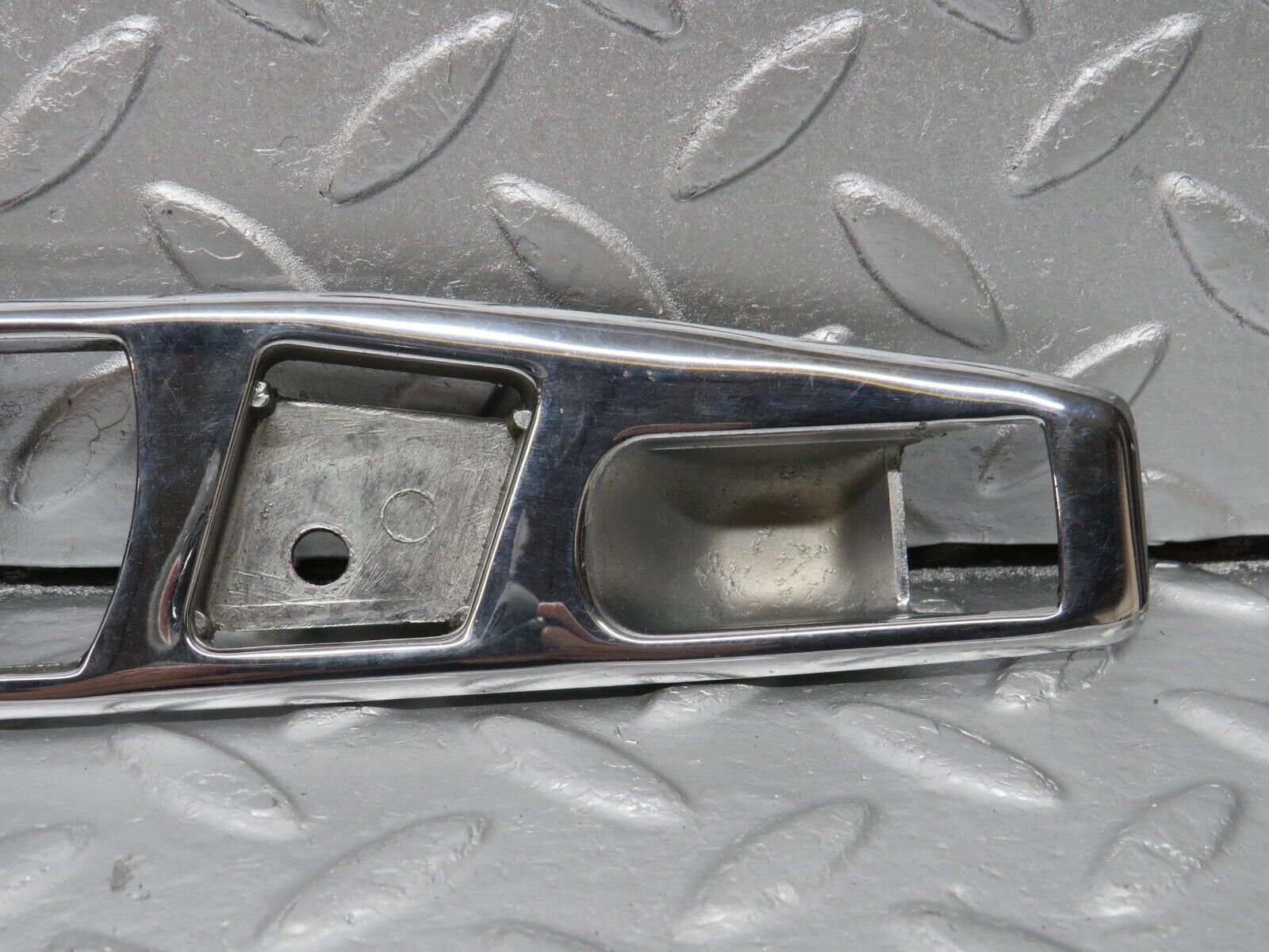 40010 Mercedes-Benz R107 350SL Interior Door Handle Chrome Surround Left