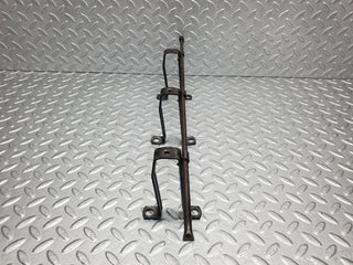 W108 camshaft oil tube with rocker cover supports used OEM