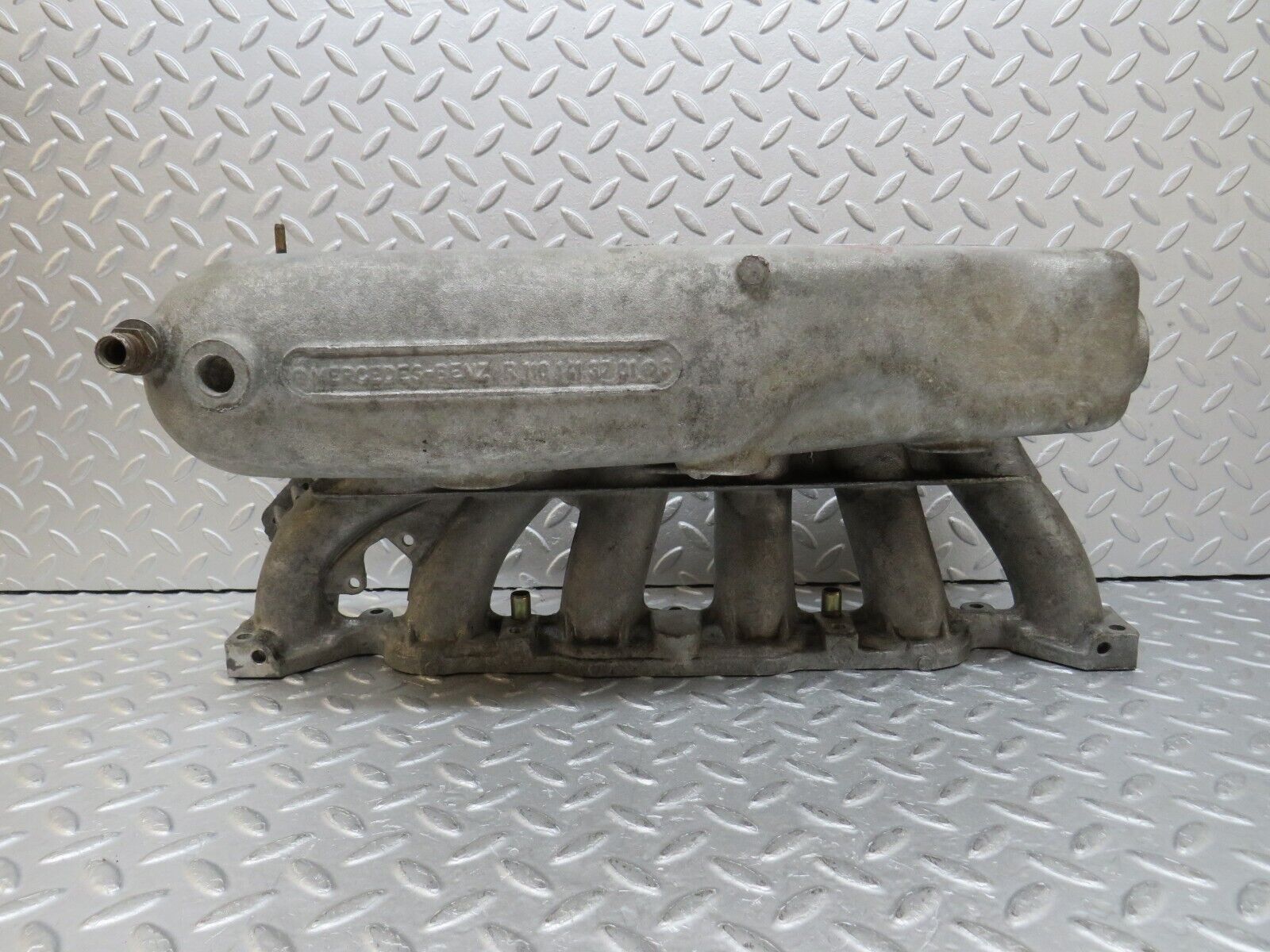 35635 Mercedes-Benz R107 280SL Intake Manifold 1101413701