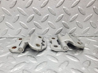 46143 Mercedes-Benz W124 Door Hinge Right Side