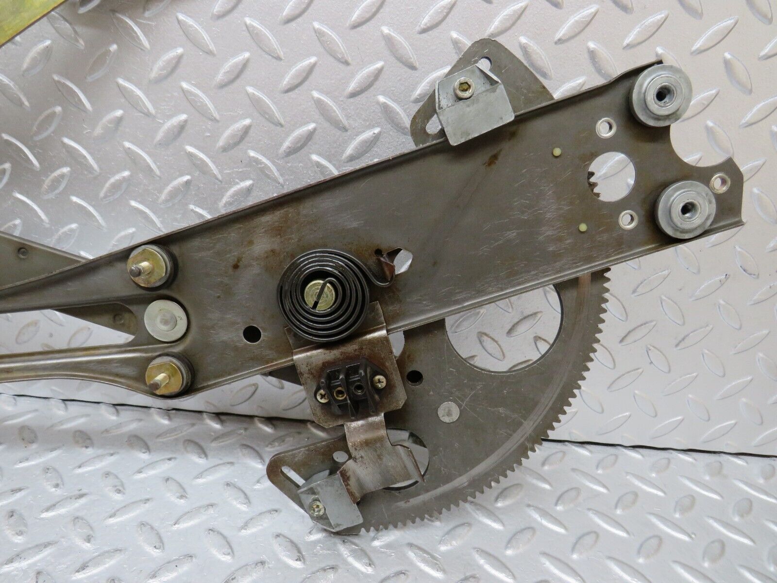 35503 Mercedes-Benz R107 280SL Front Left Power Window Regulator