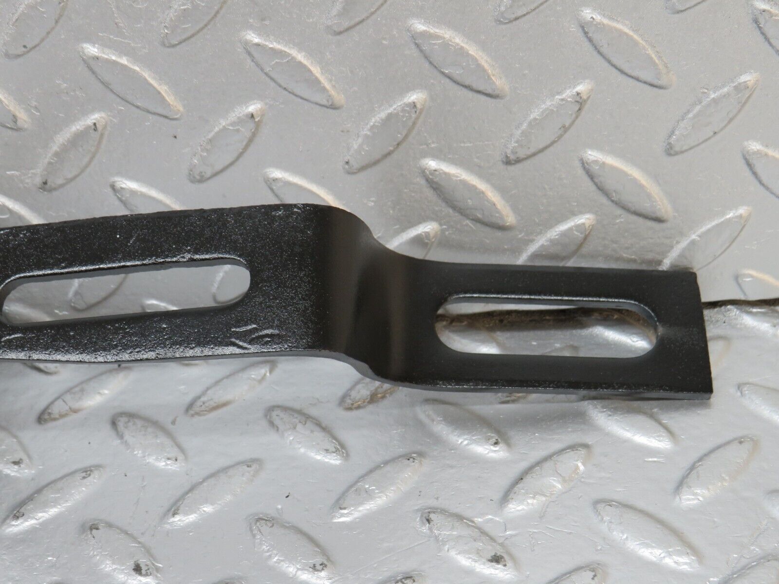 39929 Mercedes-Benz R107 350SL Front Bumper Bracket Right