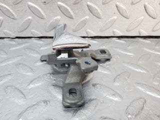 45560 Mercedes-Benz W126 420SE Right Door Interior Handle