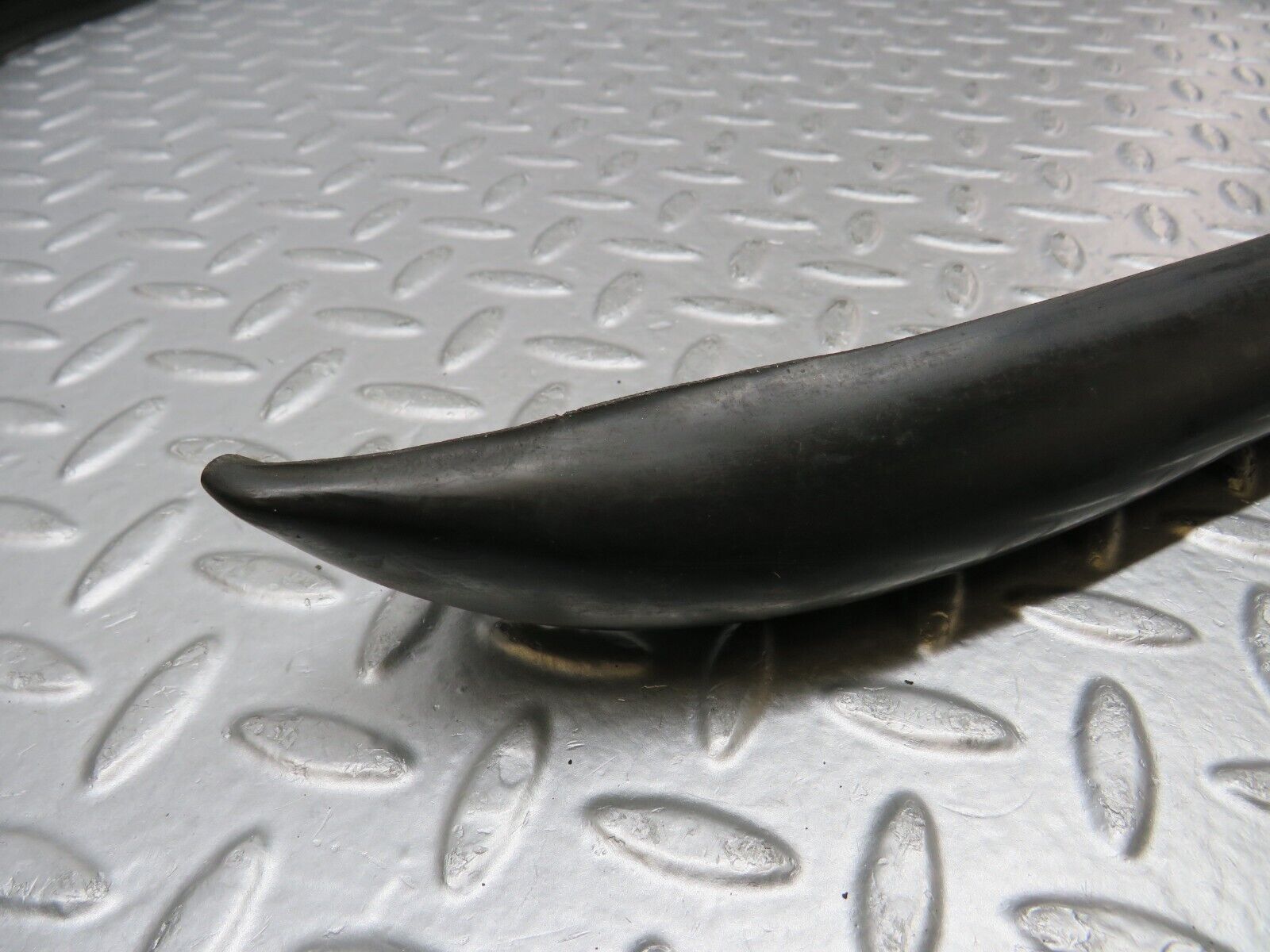 35628 Mercedes-Benz R107 280SL Rear Bumper Rubber