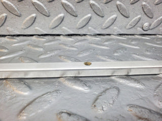 45982 Mercedes-Benz W126 420SE Sunroof Chrome Trim