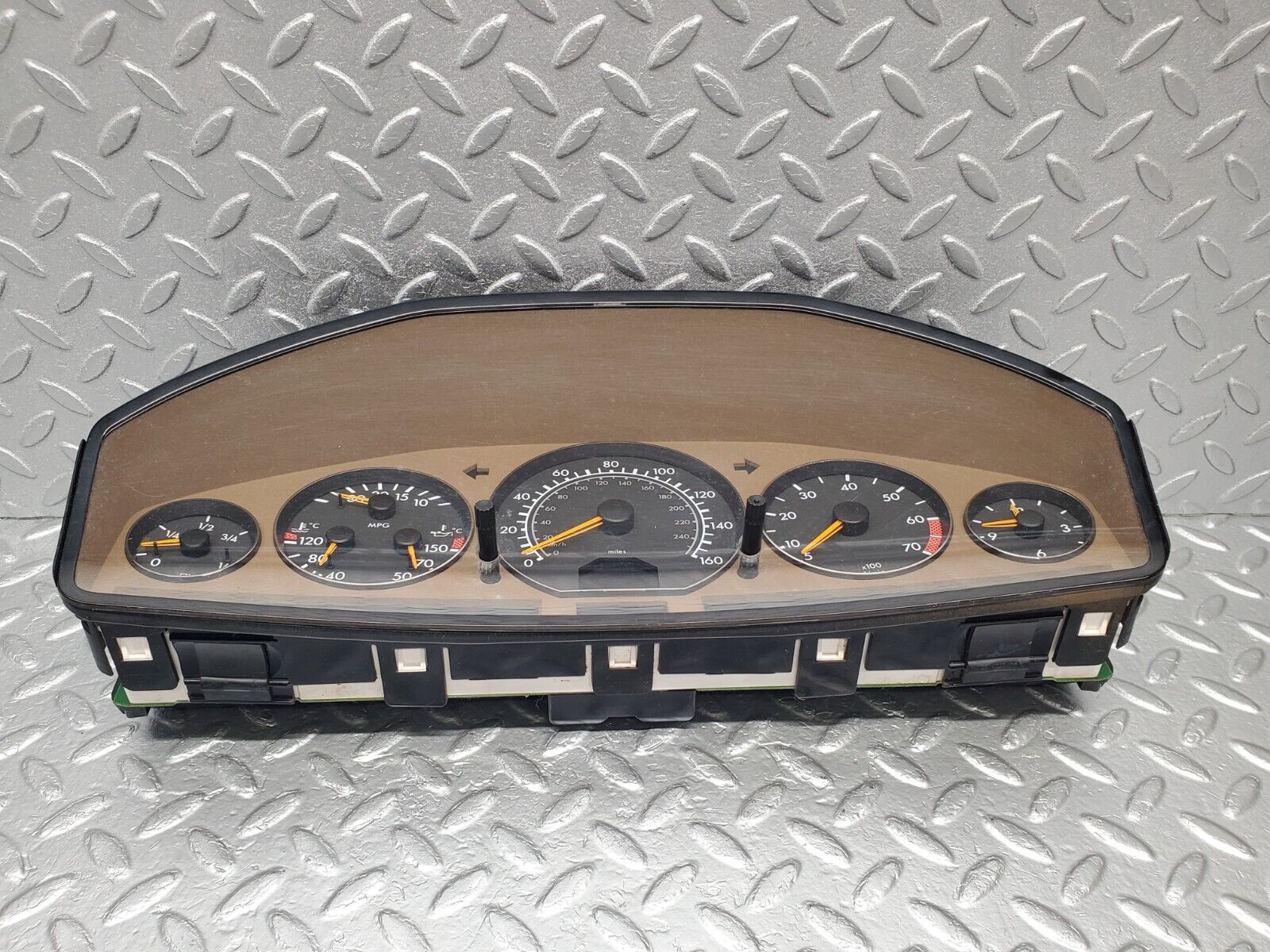 46962 Mercedes-Benz R129 320SL Coupe Instrument Cluster 1294402911