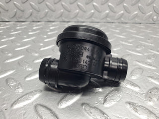 W123 air vacuum valve used OEM
