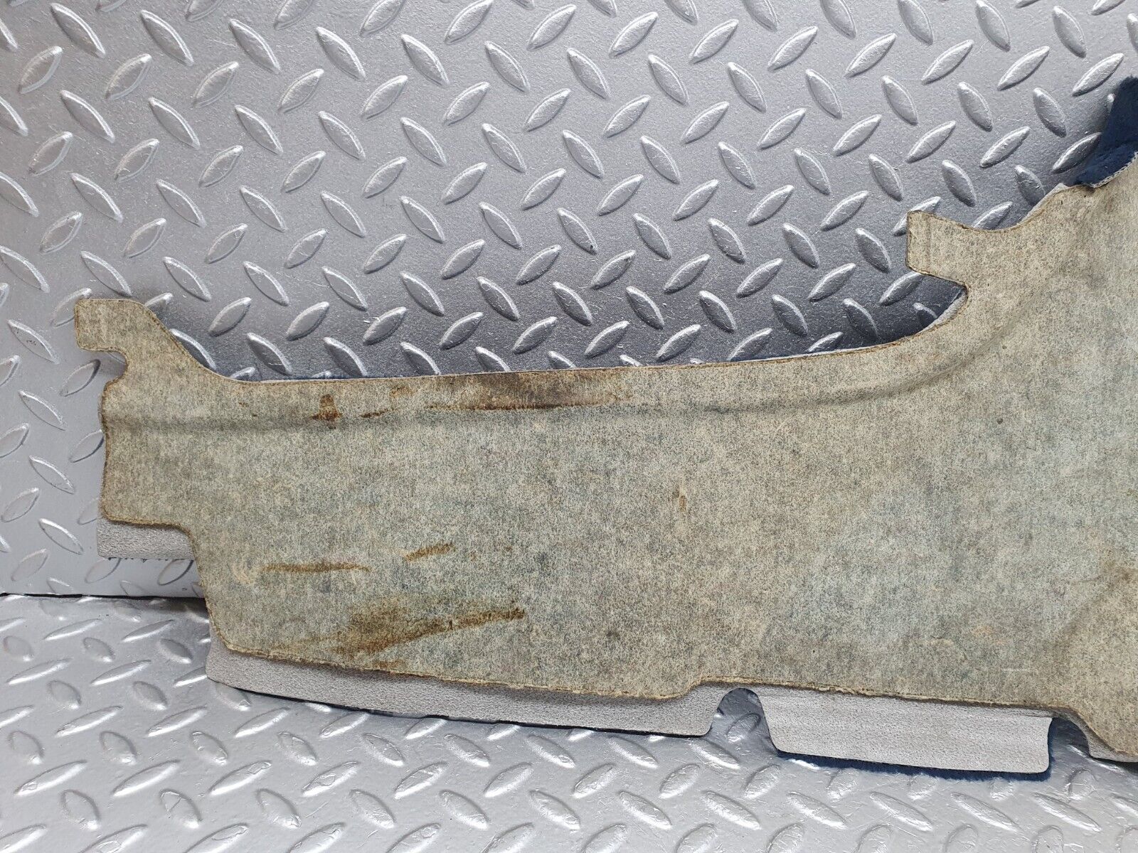 42647 Mercedes-Benz W201 190 2.0L Centre Console Carpet Left Side Blue