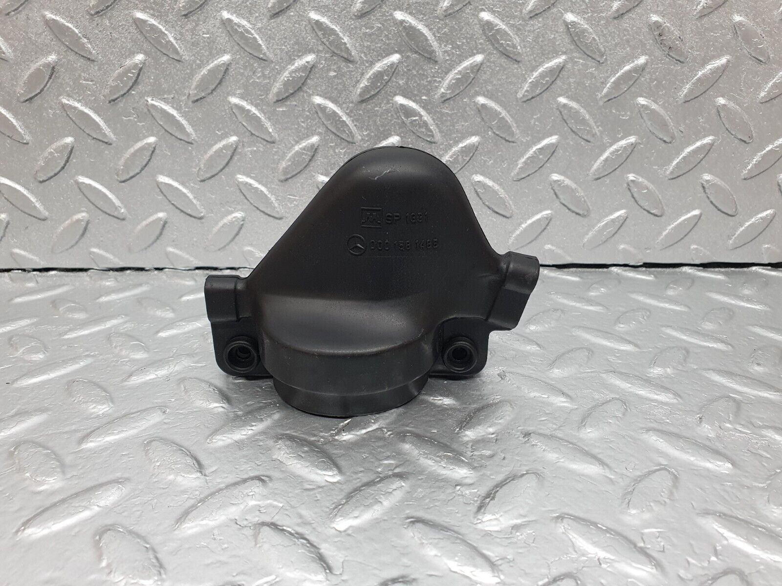 43101 Mercedes-Benz W123 280E Ignition Coil Cover 0001581485
