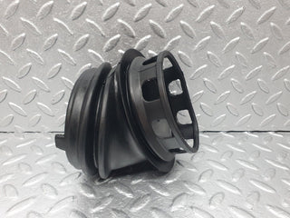 W126 Coupe fuse box rubber grommet used OEM