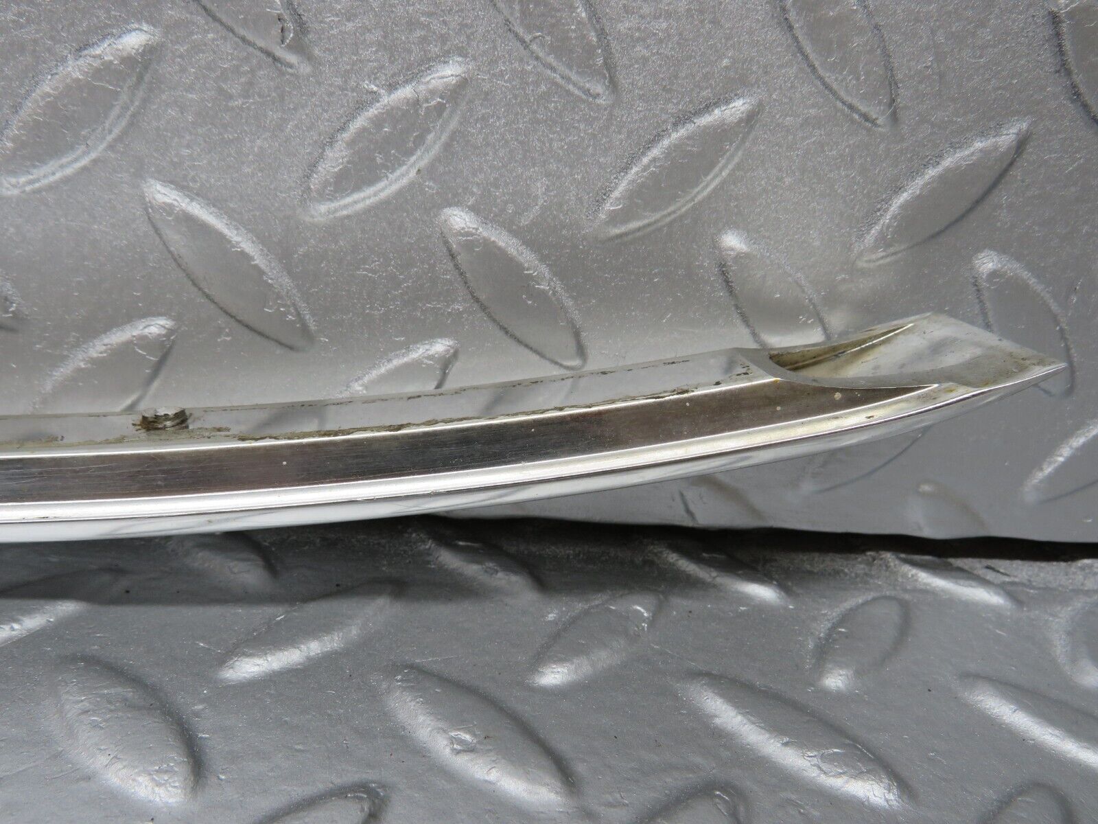 40203 Mercedes-Benz R107 Hardtop Roof Chrome Right Side