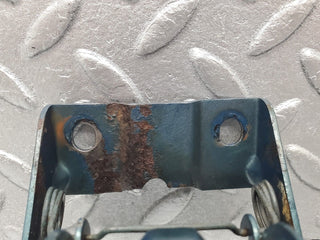 46482 Mercedes-Benz C123 280CE Coupe Fuel Tank Flap Cap 1235840039