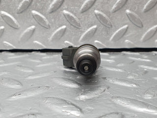 R129 SL fuel injector used OEM