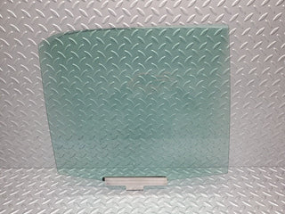 46248 Mercedes-Benz W124 280E Rear Right Door Window Glass