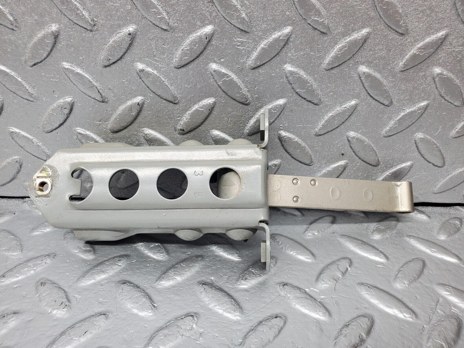 45549 Mercedes-Benz W126 420SE Door Safety Check Strap