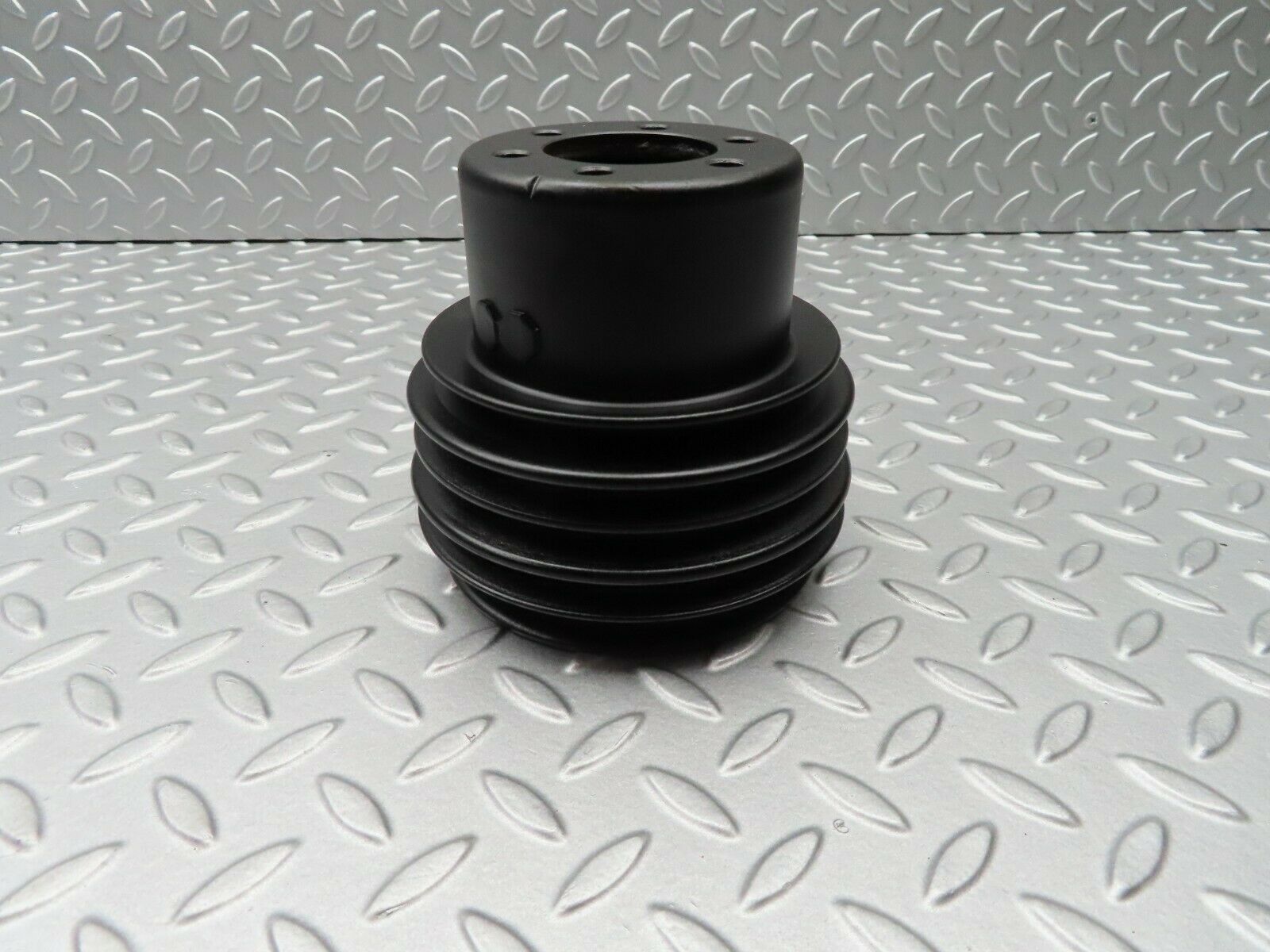5175 Mercedes-Benz R107 350SL Crankshaft Pulley
